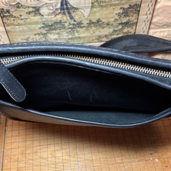 Coach Legacy Zip Black Vintage Leather Shoulder Bag 1997 - Picture 14 of 17